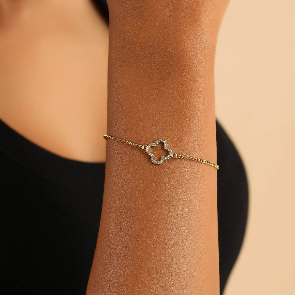 Iced Lucky Bracelet w/ Cuban Chain
