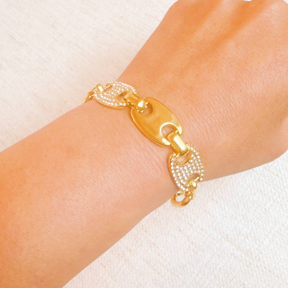 Women's Pavé Horse Bit Bracelet In Gold