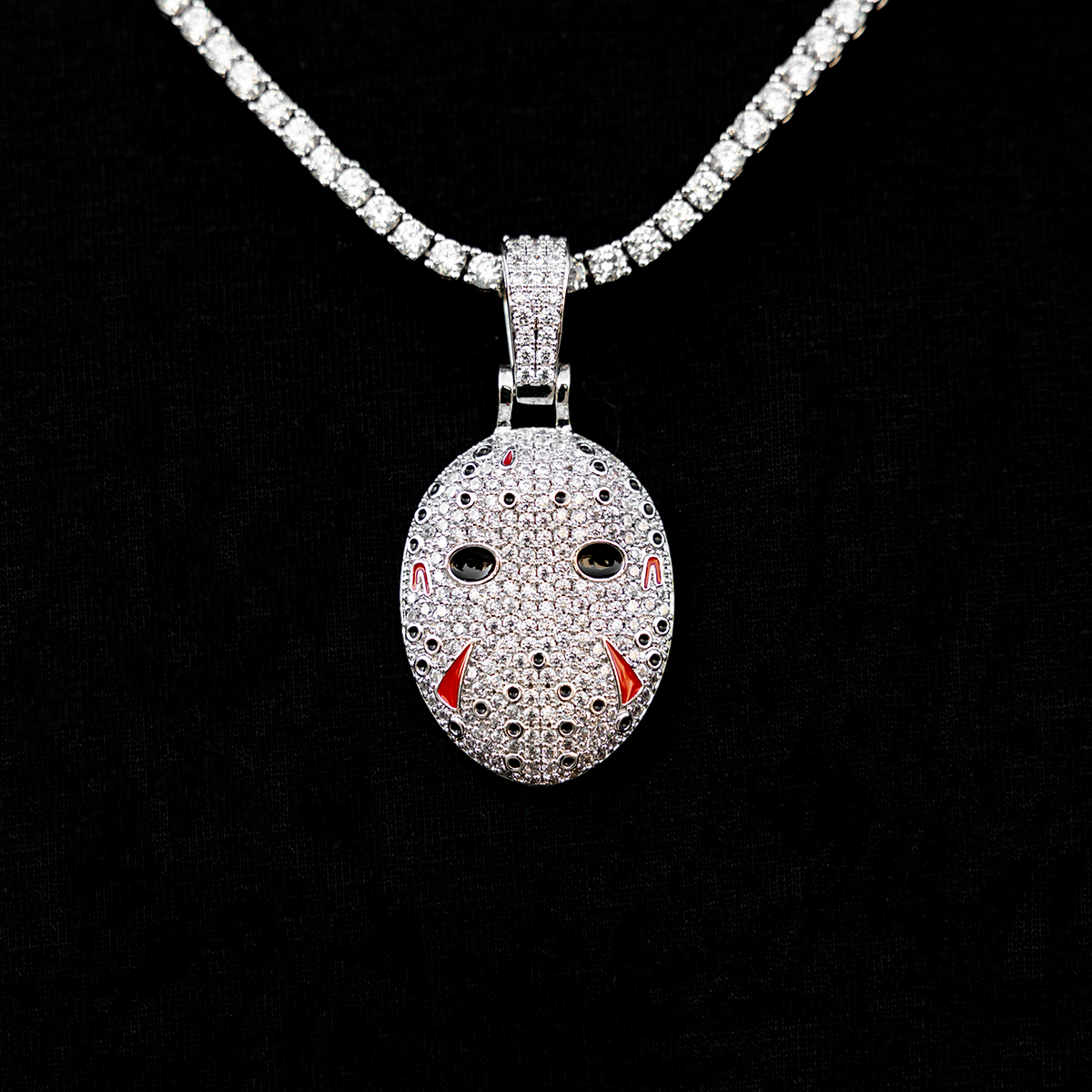 Jason Mask Pendant in White Gold