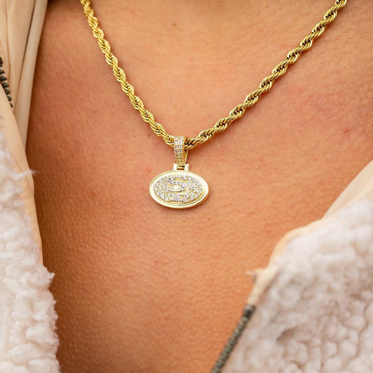 San Francisco 49ers Official NFL Micro Logo Pendant - Yellow Gold