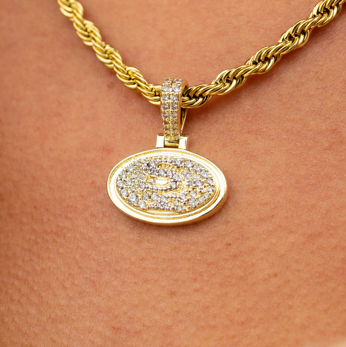 San Francisco 49ers Official NFL Micro Logo Pendant - Yellow Gold