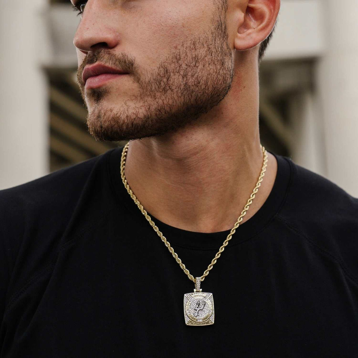 San Antonio Spurs Championship Pendant - Yellow Gold