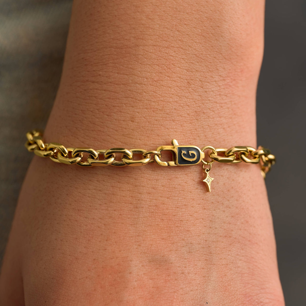 Open Box Chain Bracelet in Yellow Gold - 6mm