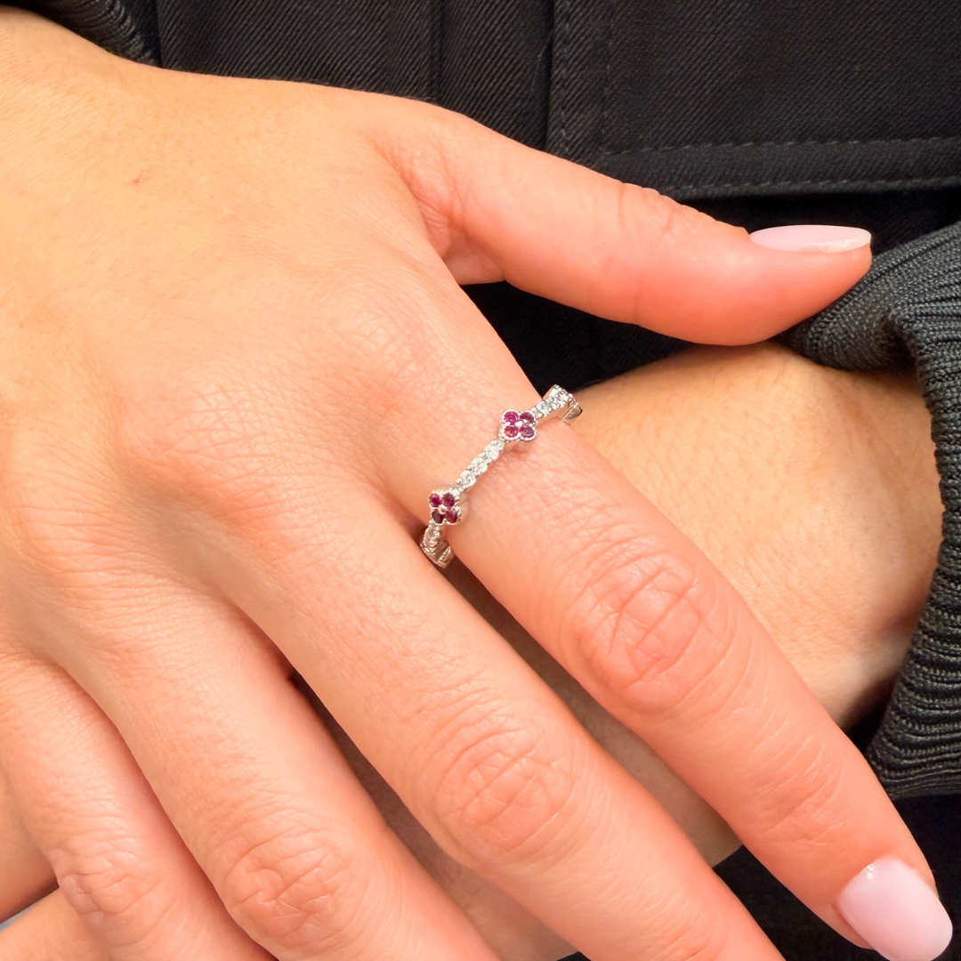 Red Clover Ring