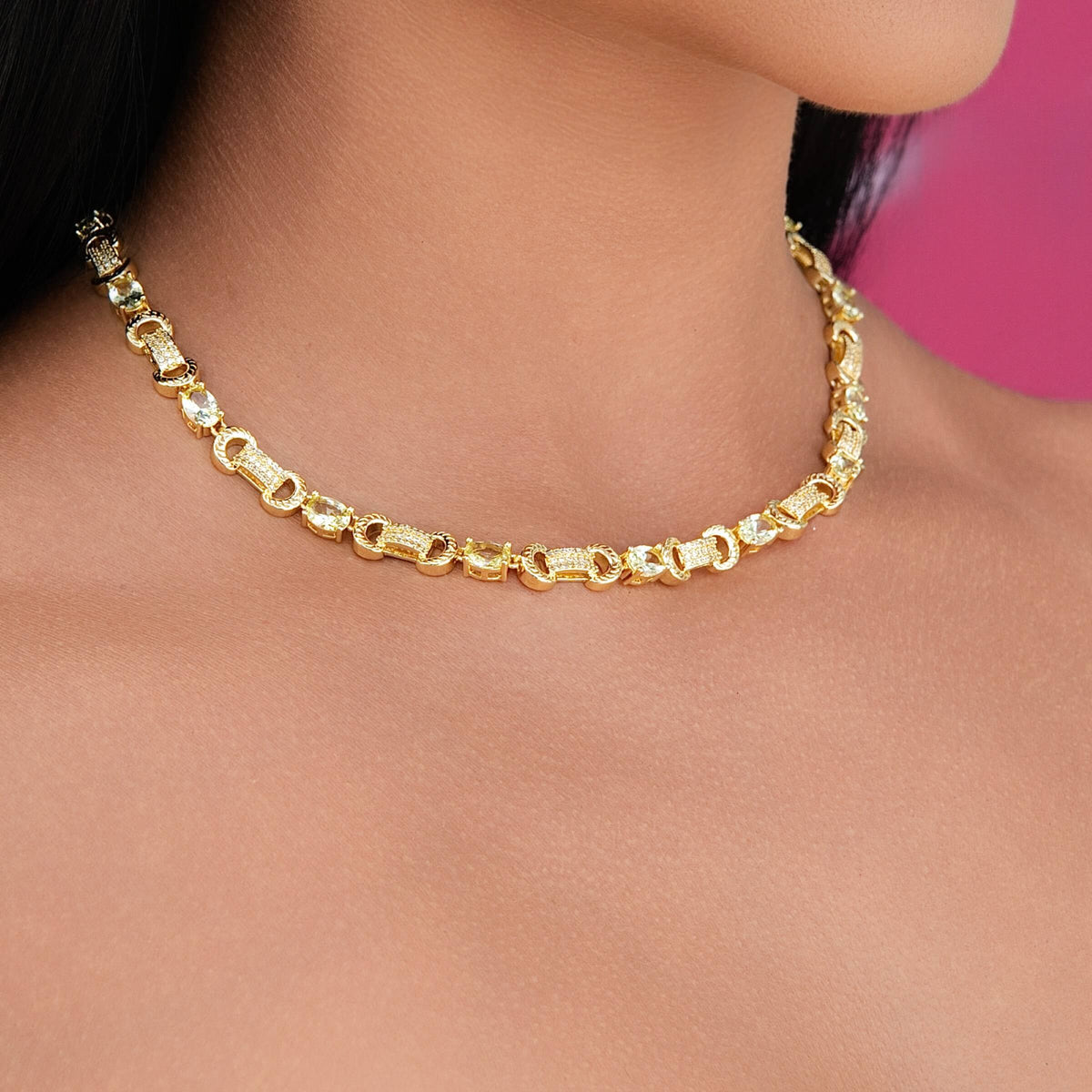 Iced Canary Link Circle Chain in Yellow Gold - 6MM