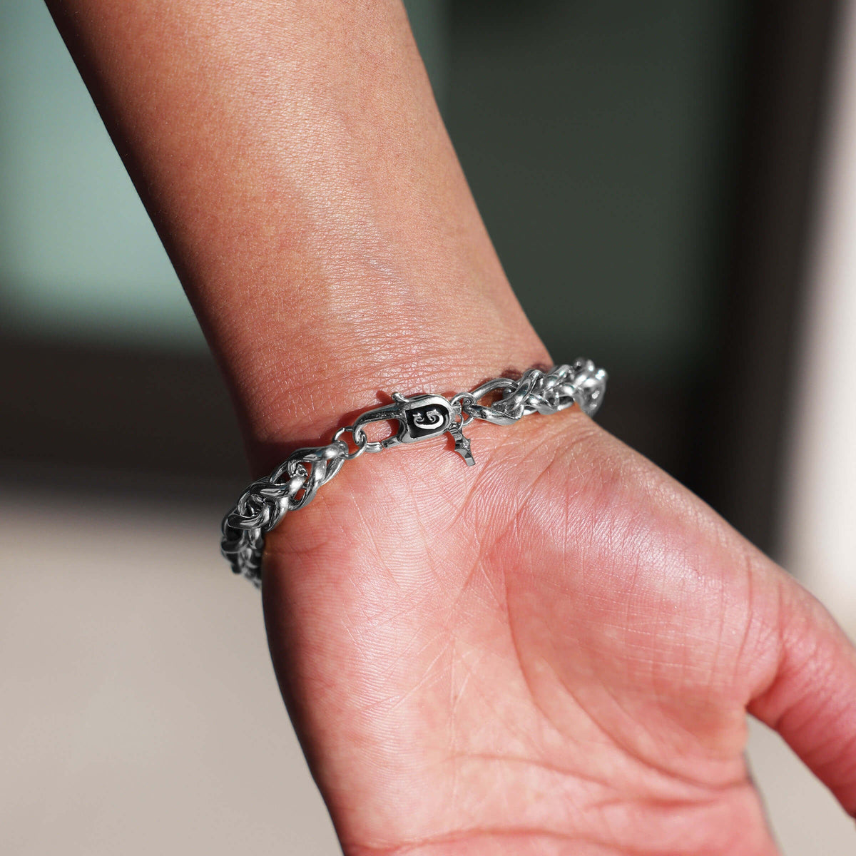 Palm Chain Bracelet in White Gold - 8mm
