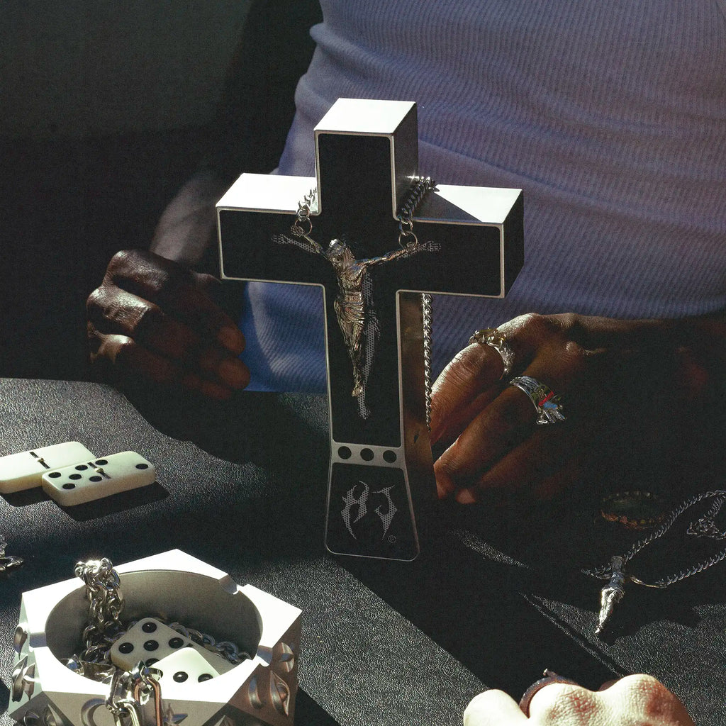 JESUS CHAIN
