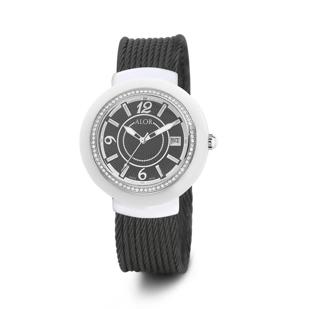 0.73 Cts Cable Diamond Watch In Black