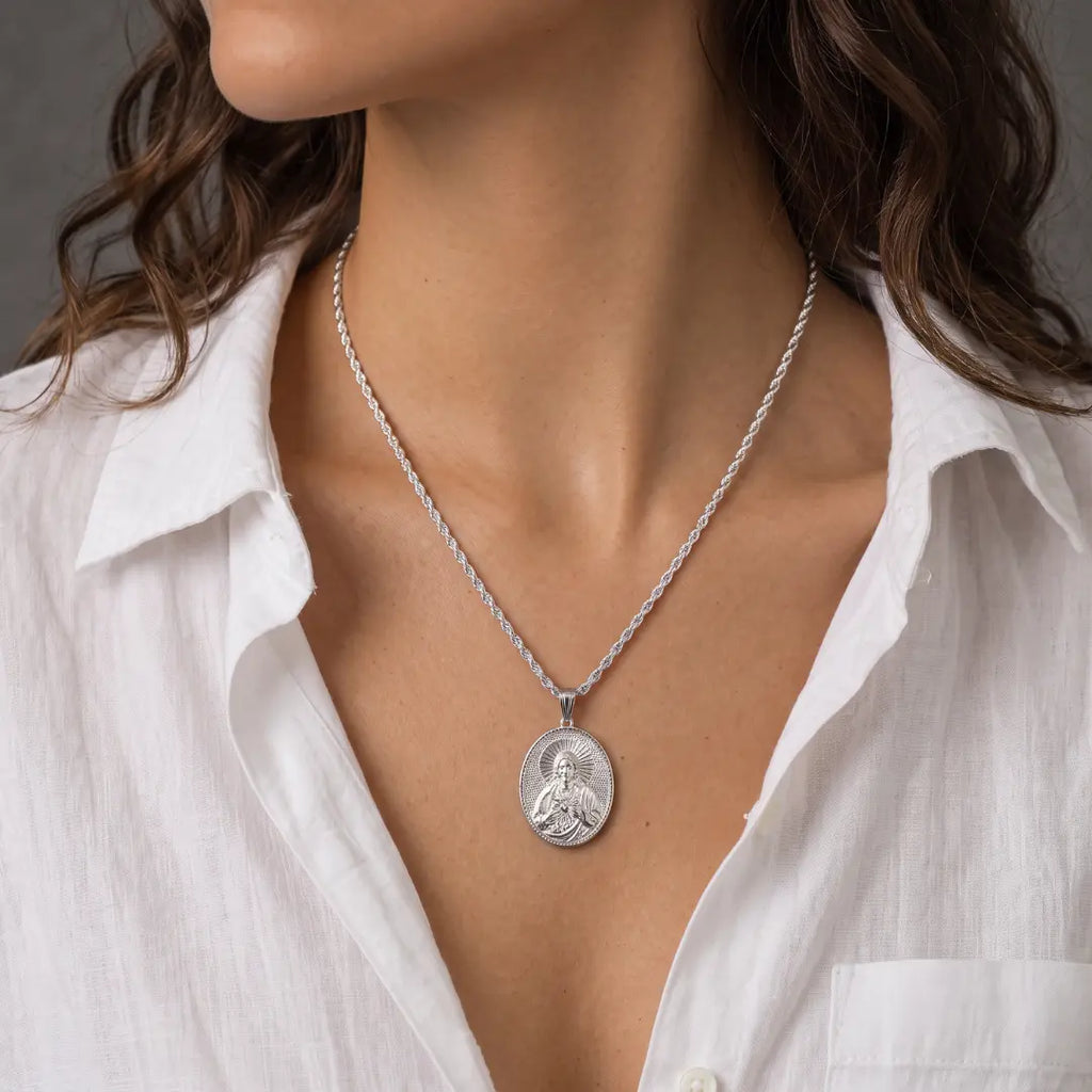 Jesus Sacred Heart Pendant (Silver)