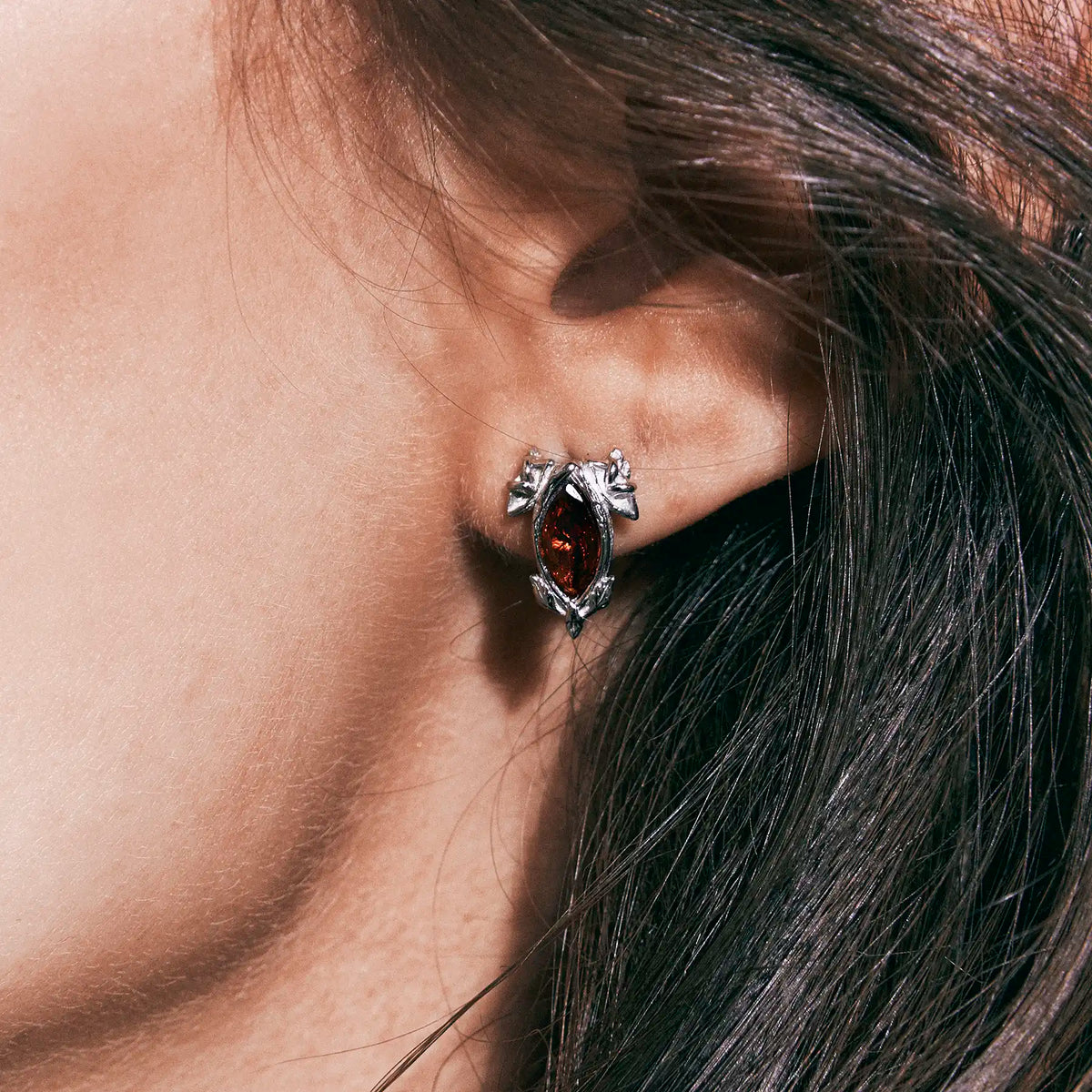 BIRTHSTONE STUD EARRING