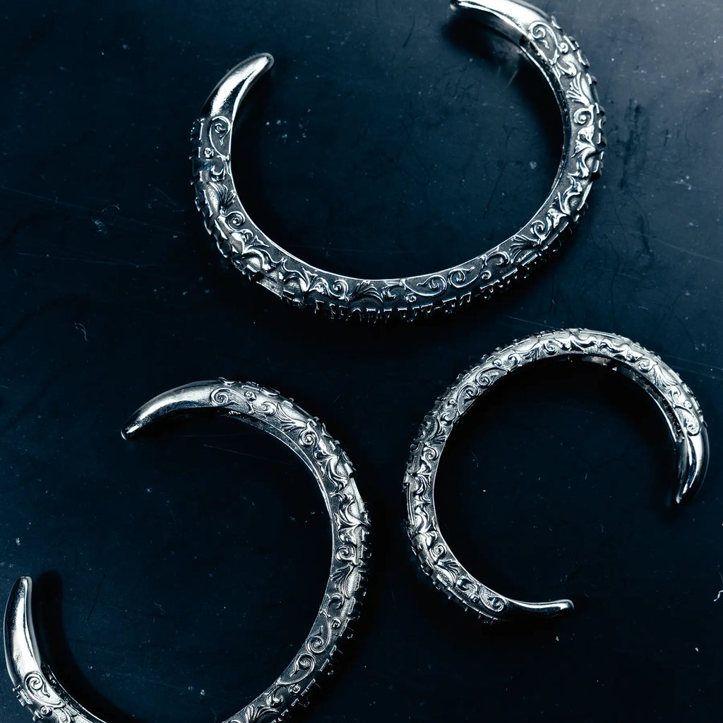 CATACOMBS BANGLE BRACELET