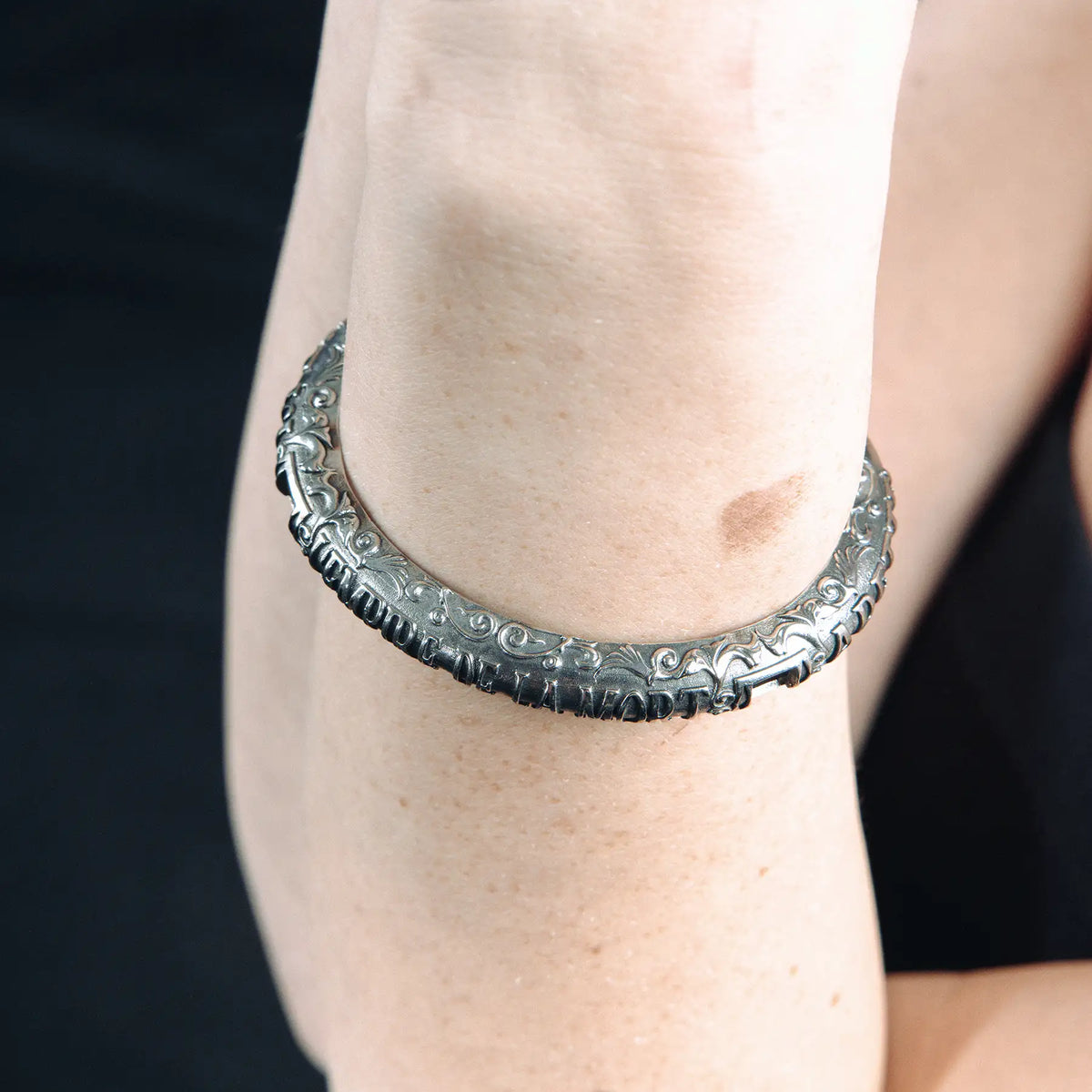 CATACOMBS BANGLE BRACELET
