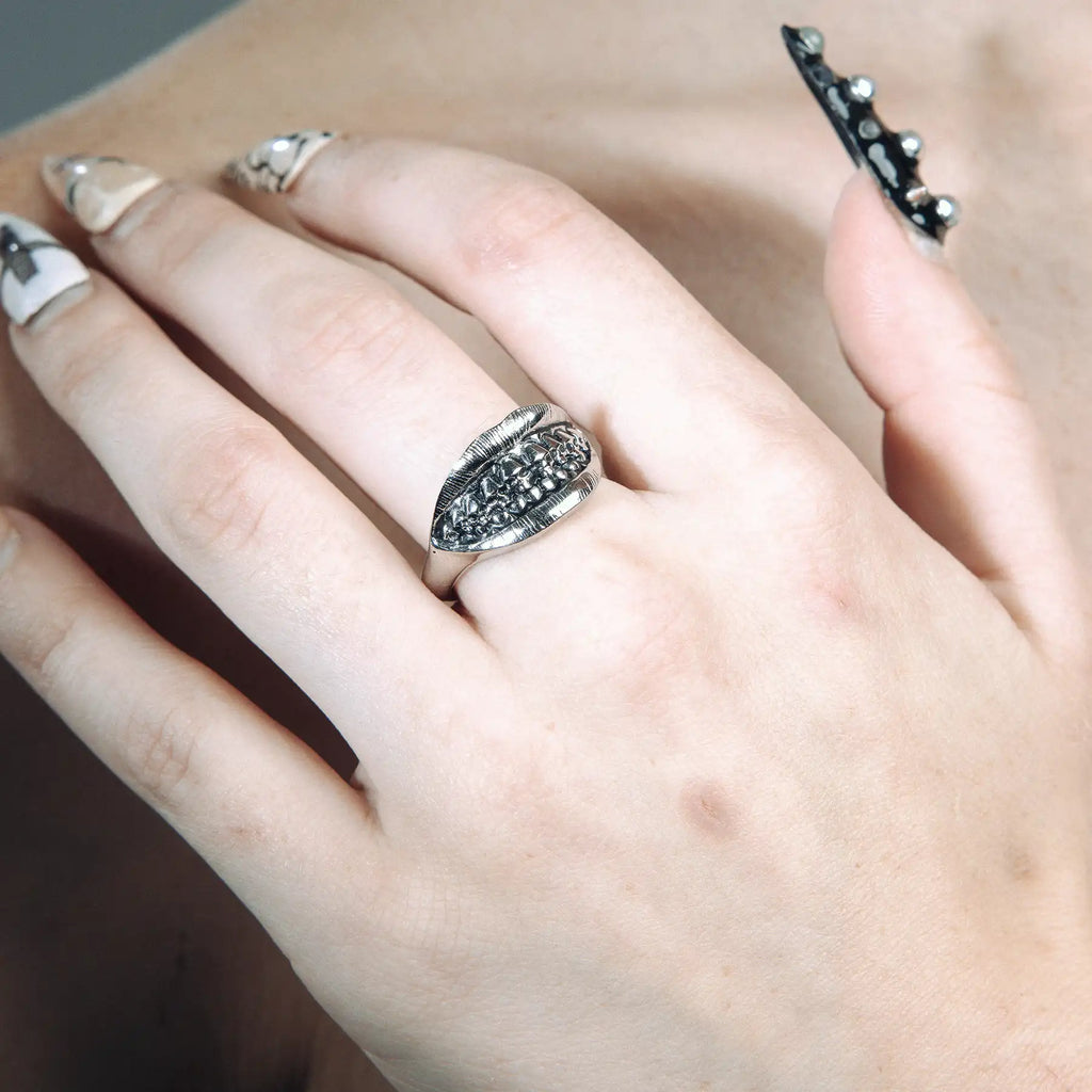 CATACOMB GRILLZ RING