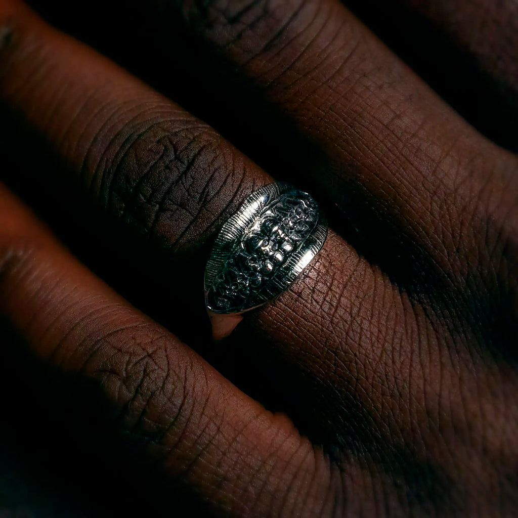 CATACOMB GRILLZ RING