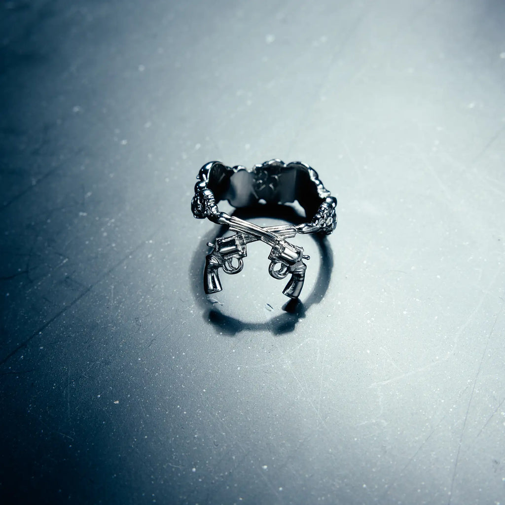 OUTLAW RING