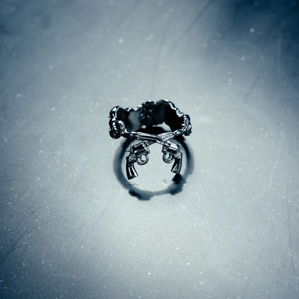 OUTLAW RING