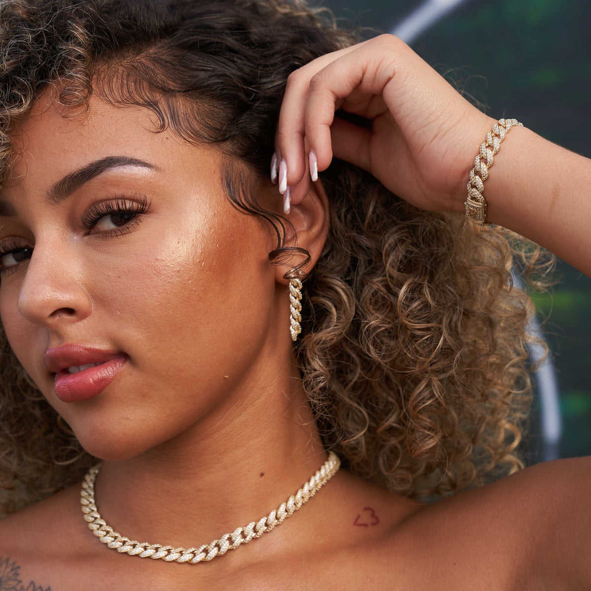 GLD GLD Prong Cuban Stud Earrings in Yellow Gold