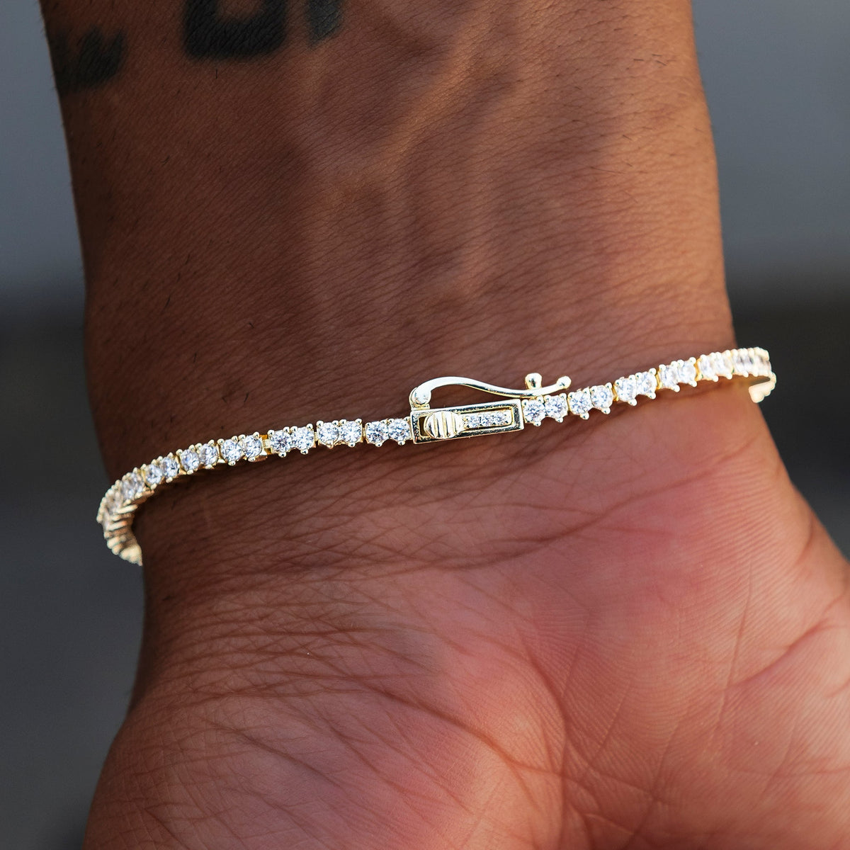 3 Prong Tennis Bracelet in Yellow Gold -2mm