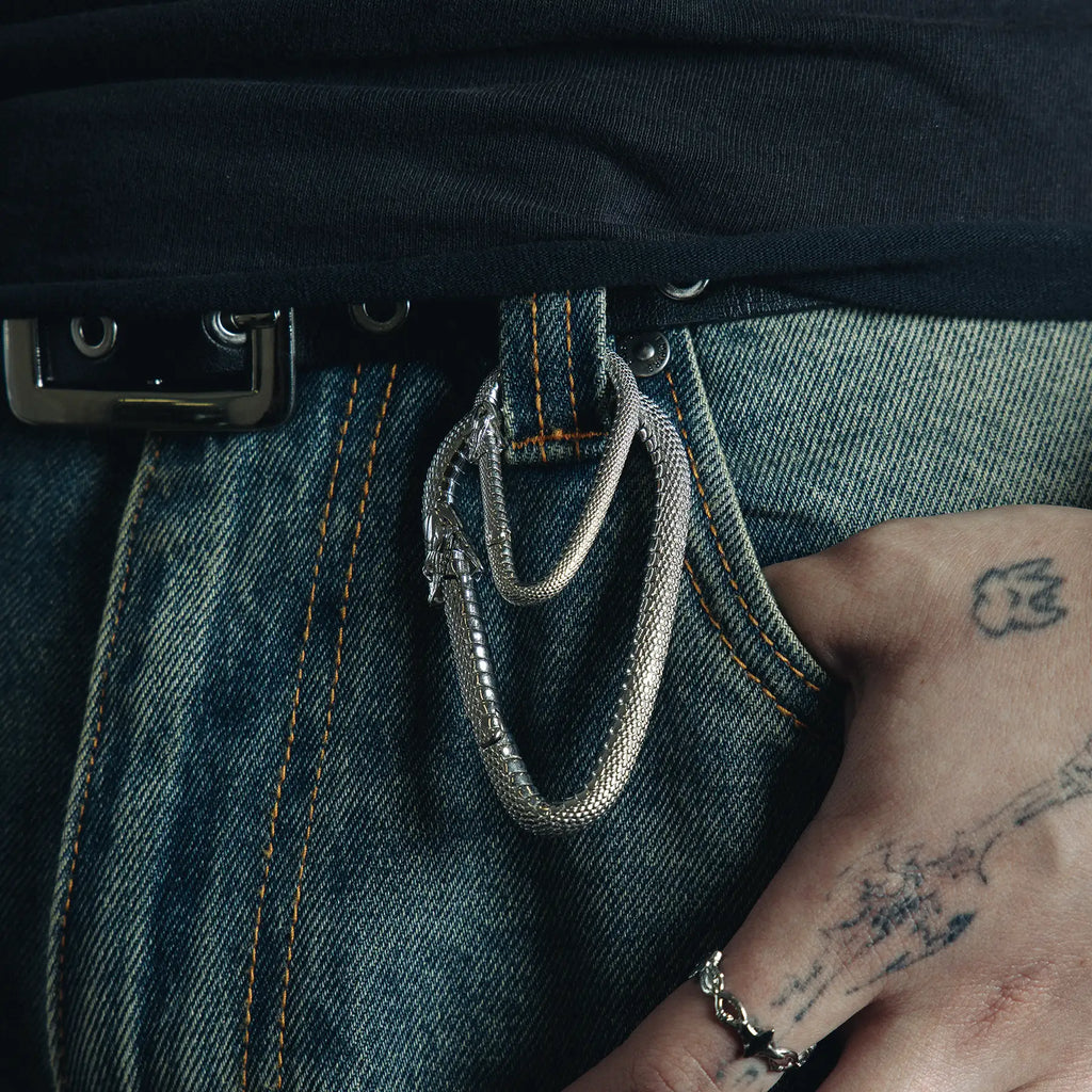 OUROBOROS CARABINER