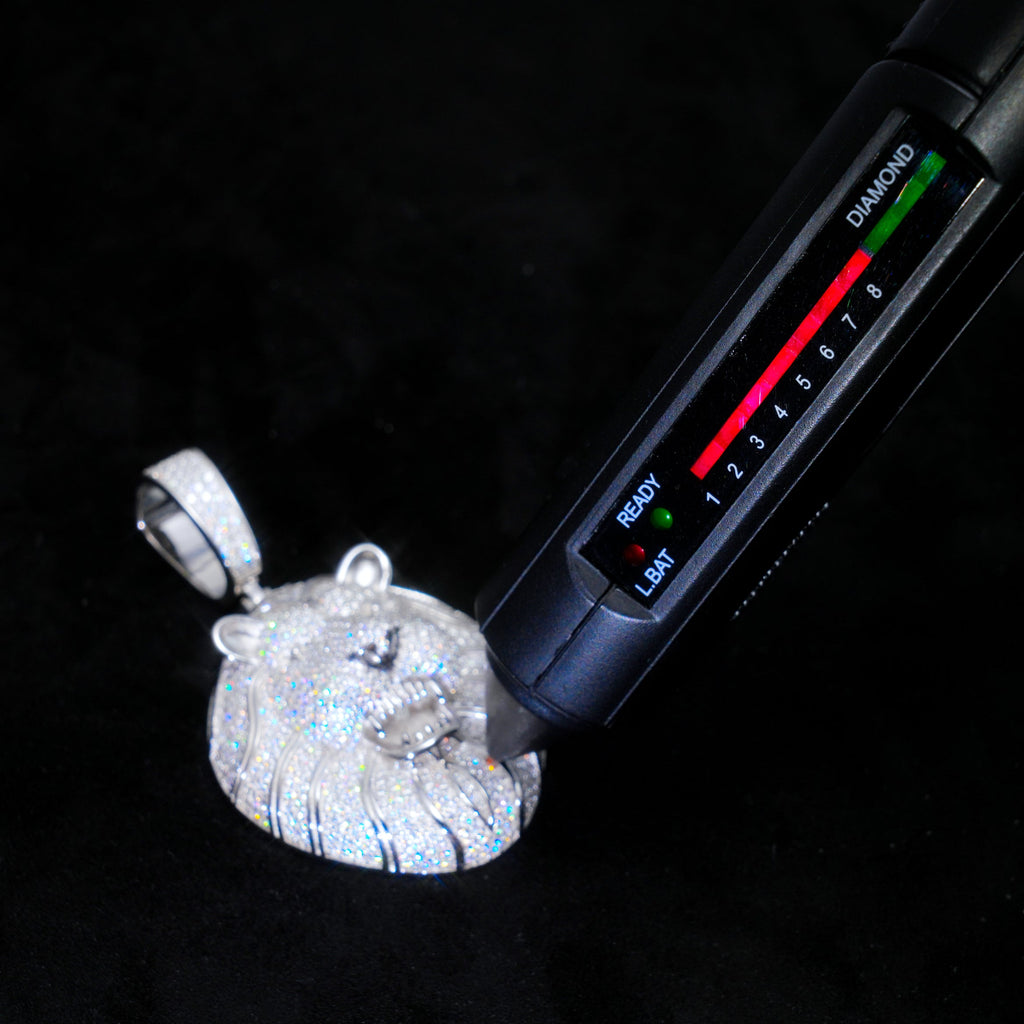 925S & VVS Moissanite Lion In White Gold
