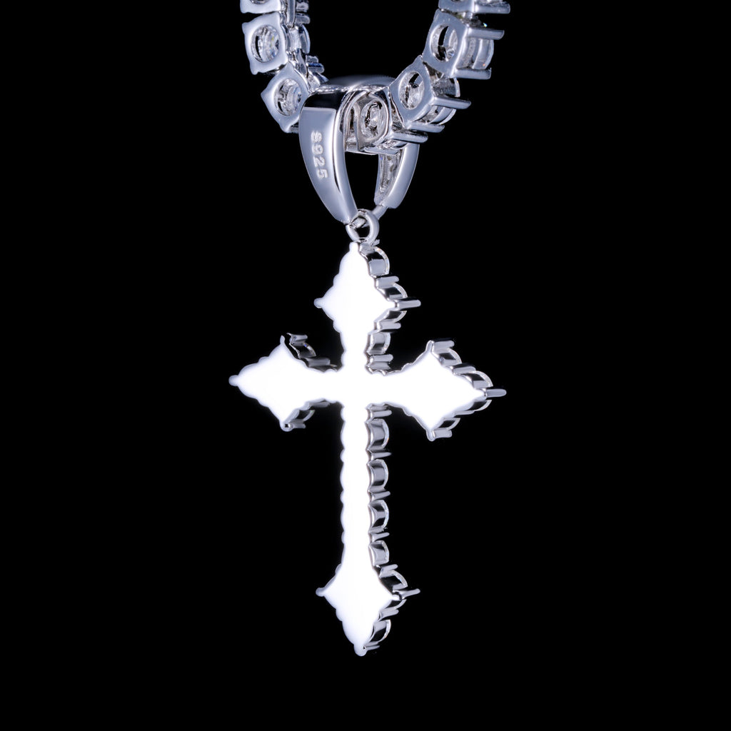 925S & VVS Moissanite Celtic Cross Necklace