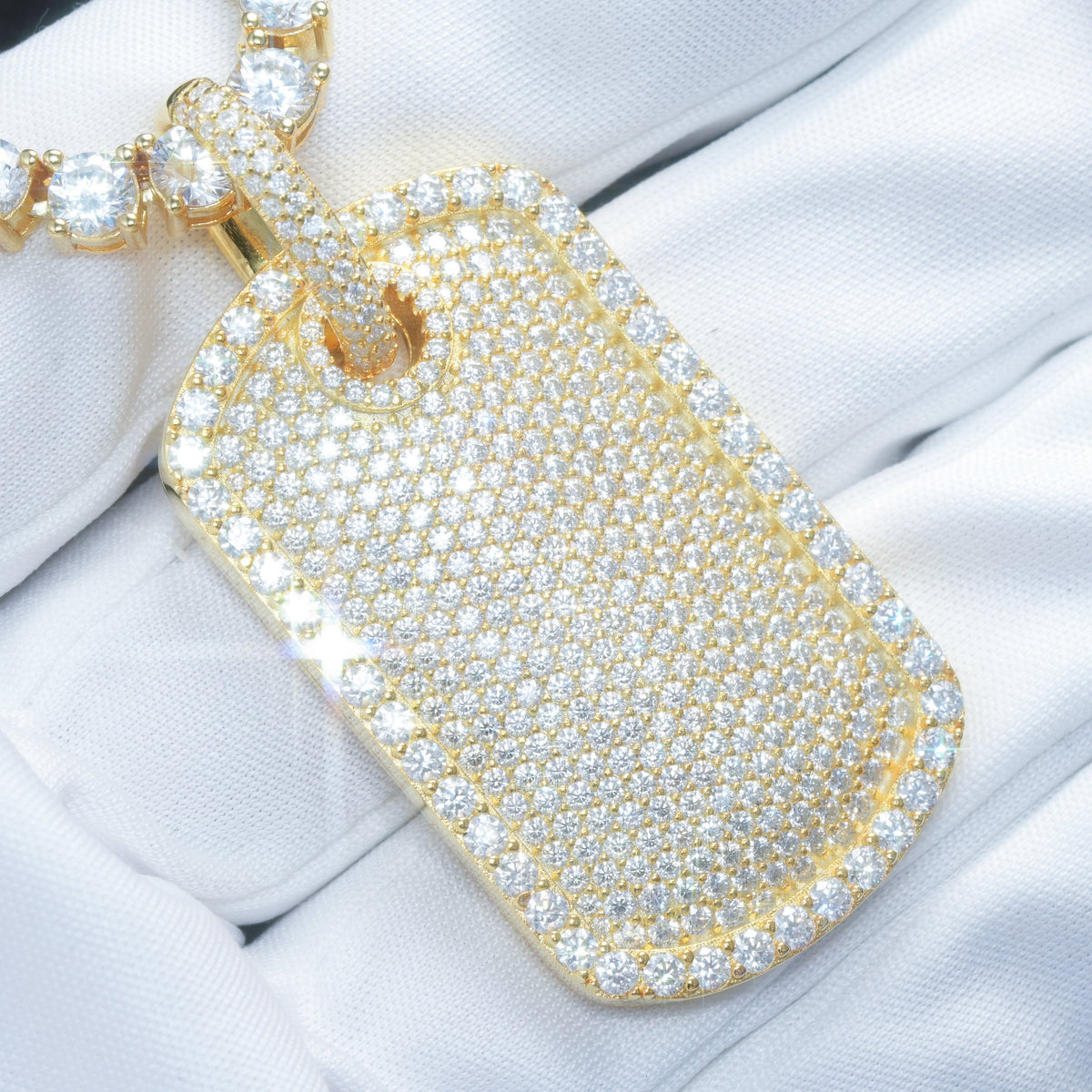 925S & VVS Moissanite Dog Tag