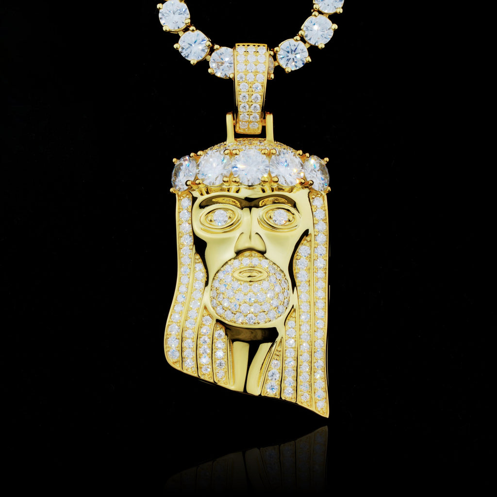 925S & VVS Moissanite Large Diamond Jesus In Gold
