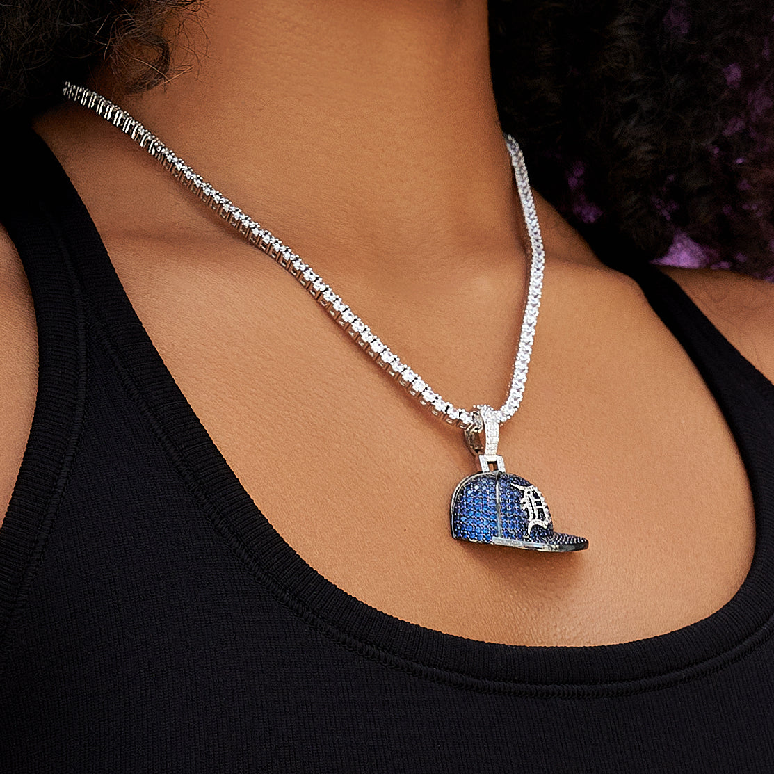 Detroit Tigers Official MLB Baseball Cap Pendant in White Gold