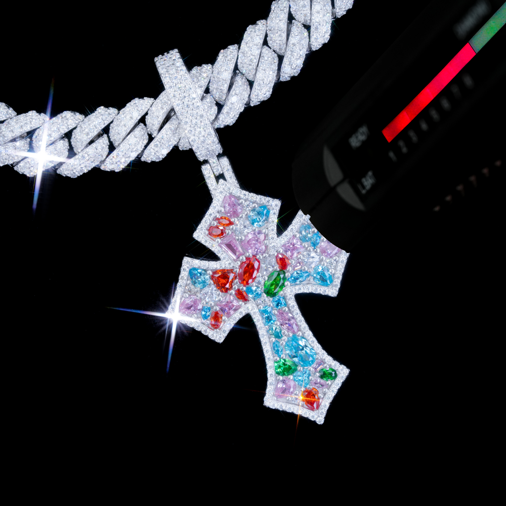 925S & VVS Moissanite Rainbow Cross In White Gold