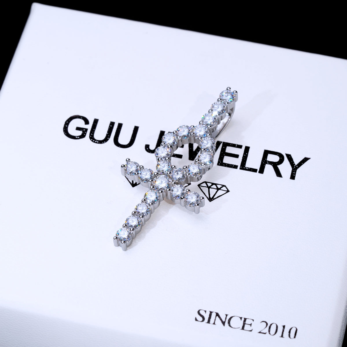 4.81 Carat 925S & VVS Moissanite Ankh Necklace