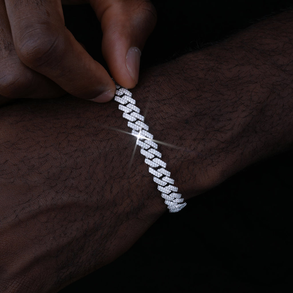 VVS Moissanite 8.5MM Prong Cuban Bracelet