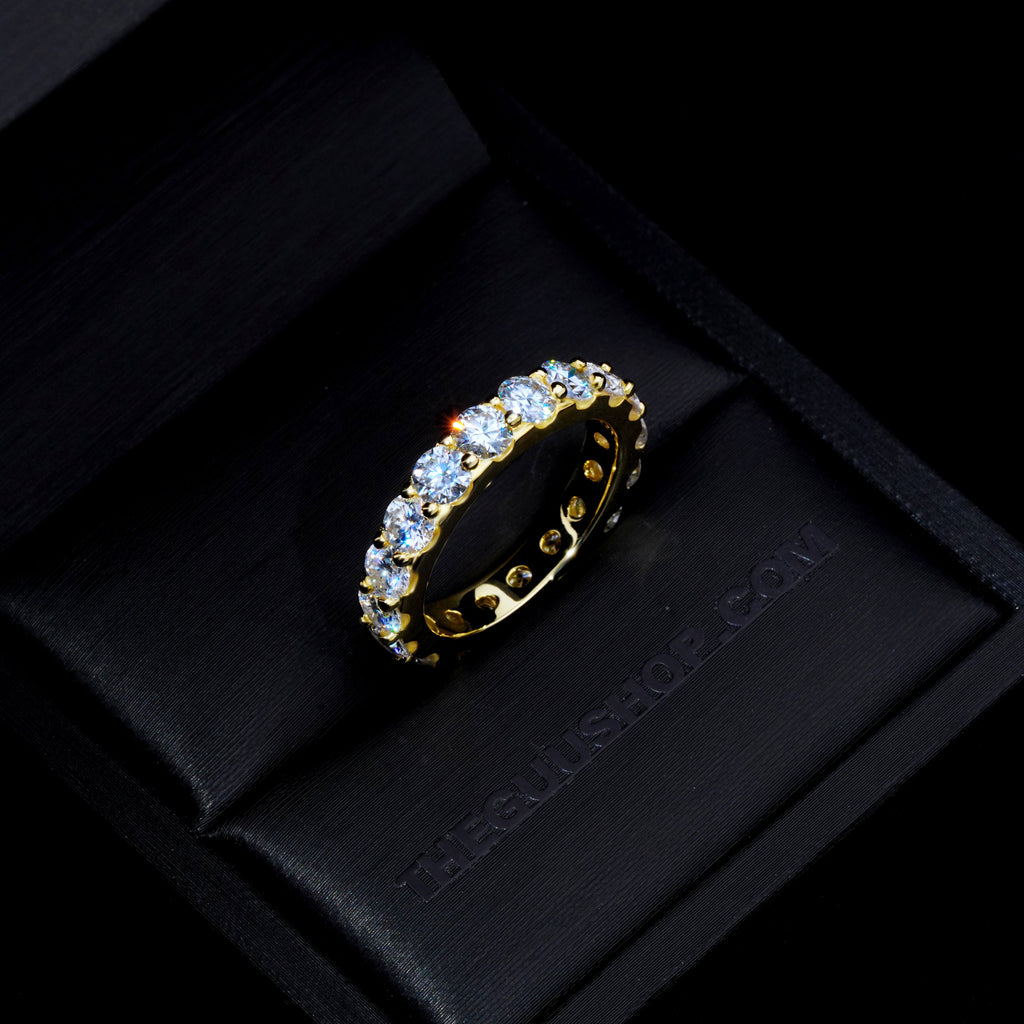 6.00 CARAT 925S & VVS Moissanite Single-Row Eternity Ring