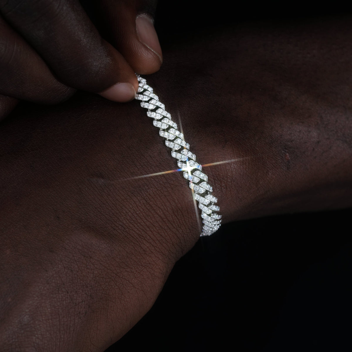 VVS Moissanite 6.5MM Prong Cuban Bracelet