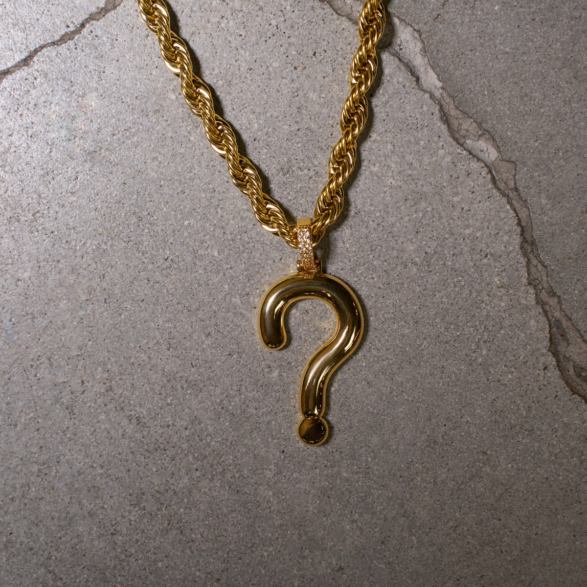 GLD x IDK New York Question Mark Pendant in Vermeil Gold