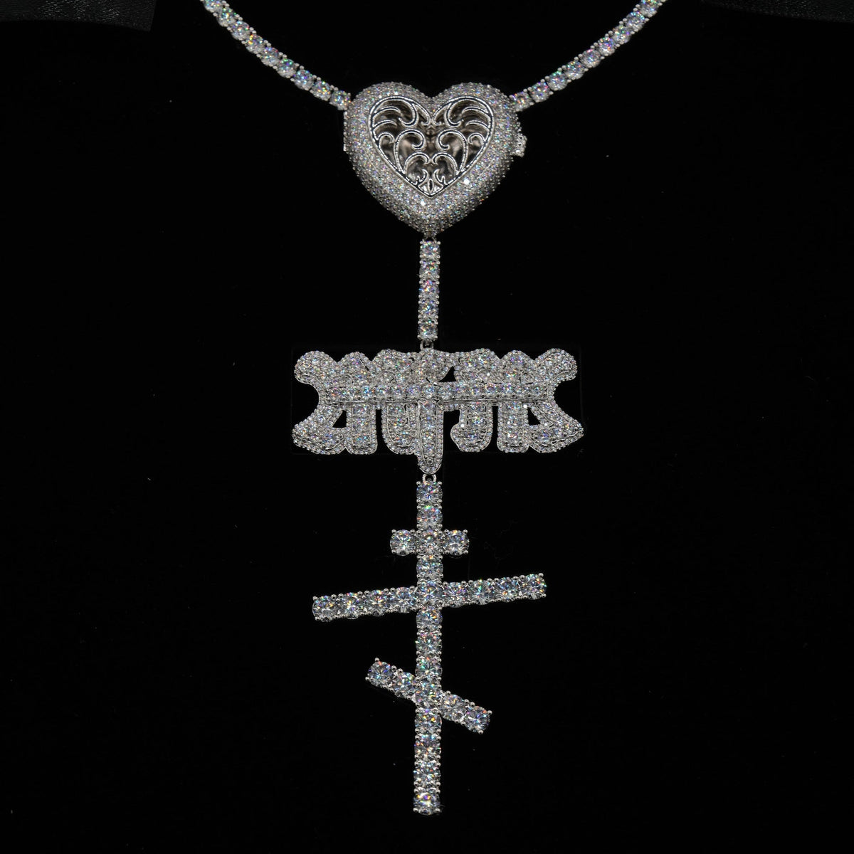 GLD X Bloody Osiris Moissanite Locket Rosary Chain in White Gold Vermeil