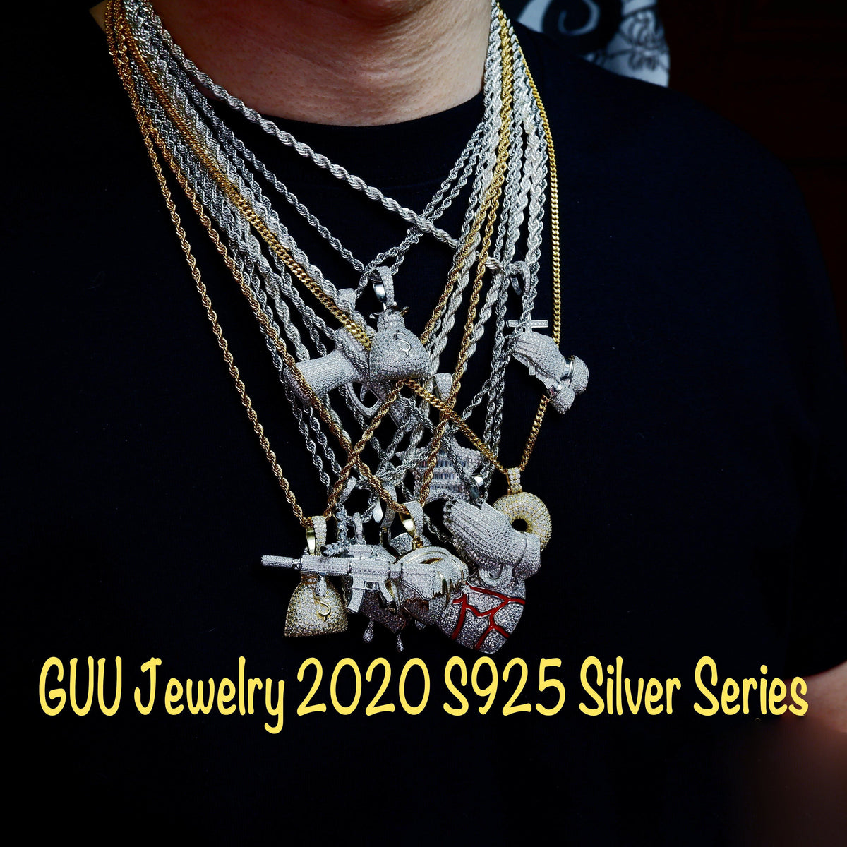 S925 Silver Iced  Praying hand BlingBling Pendant In Gold-Plated