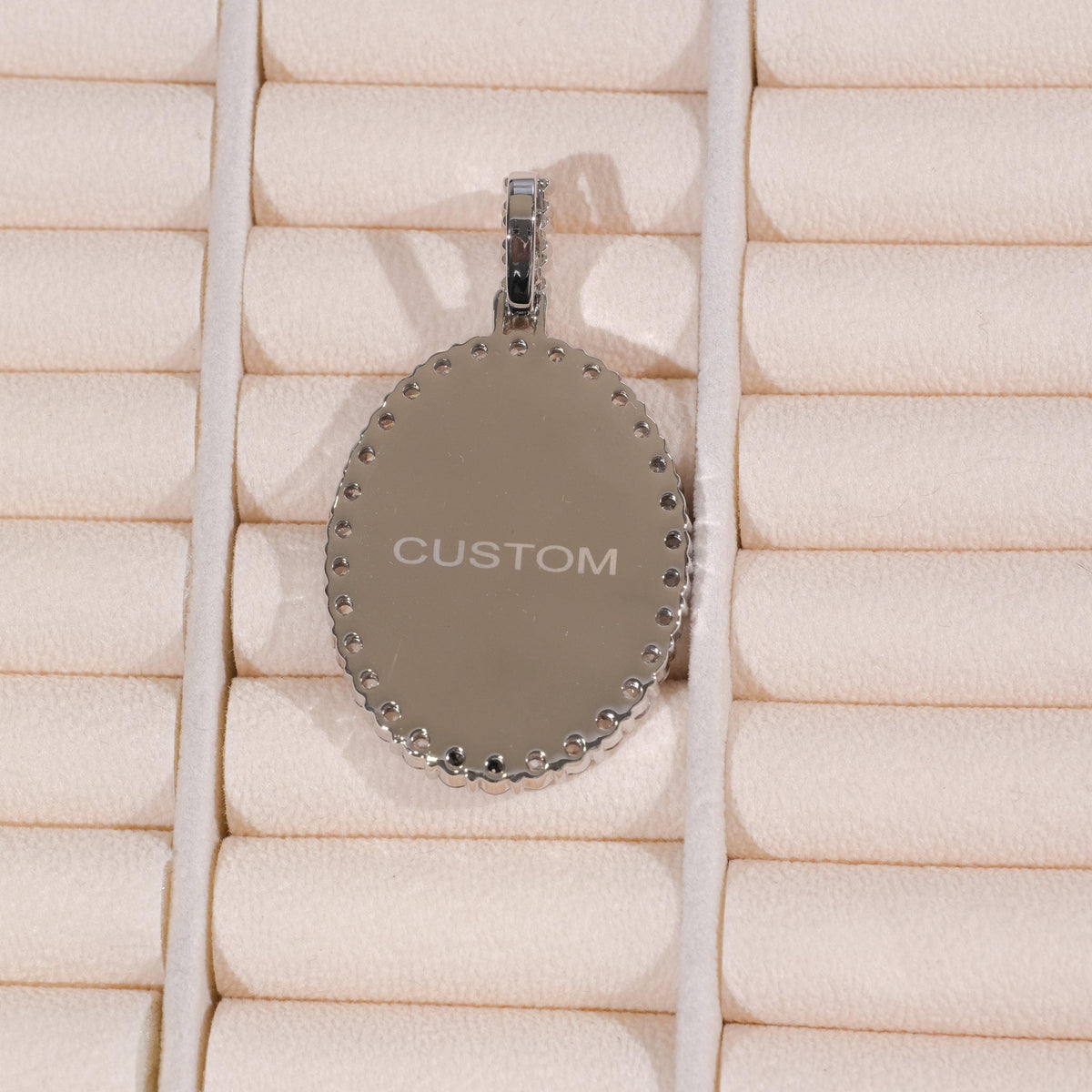 Large 3D Oval Custom Picture Pendant