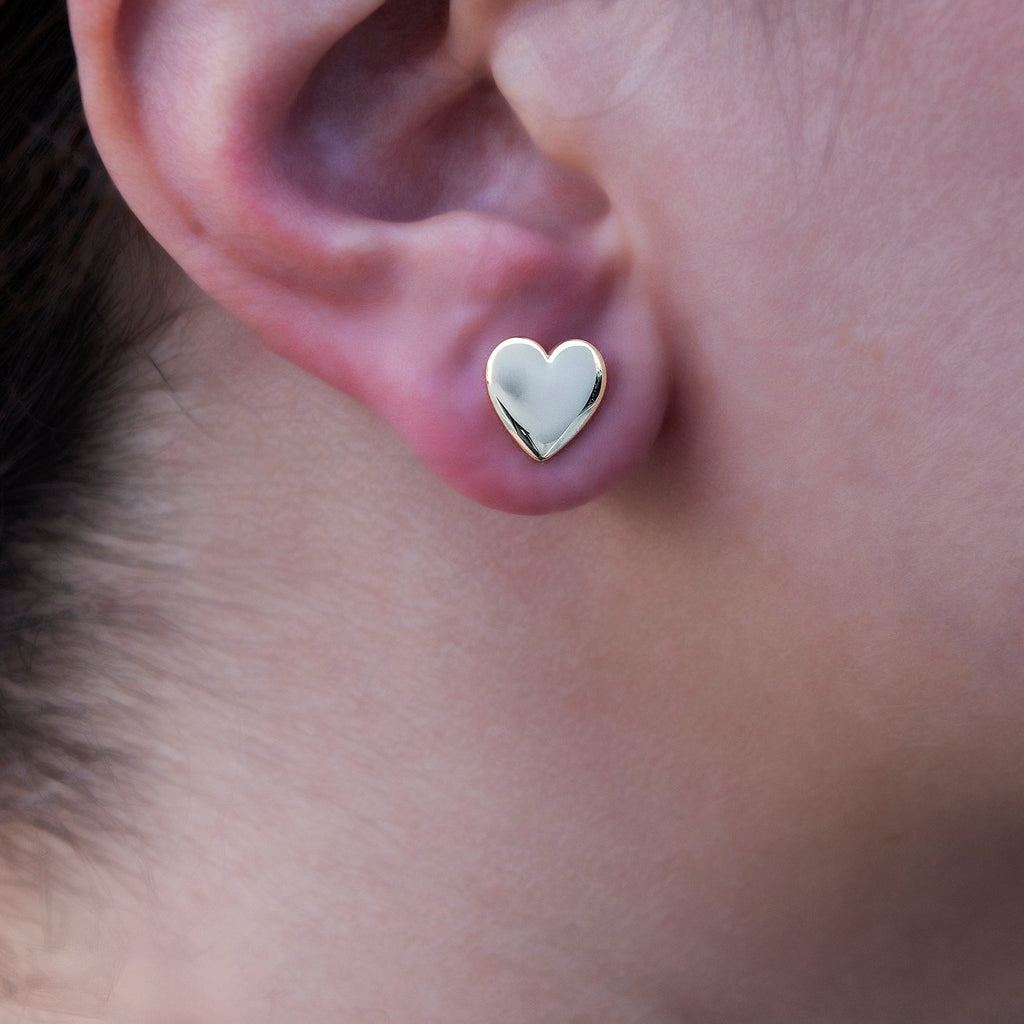 Simple Heart Stud Earrings in Yellow Gold