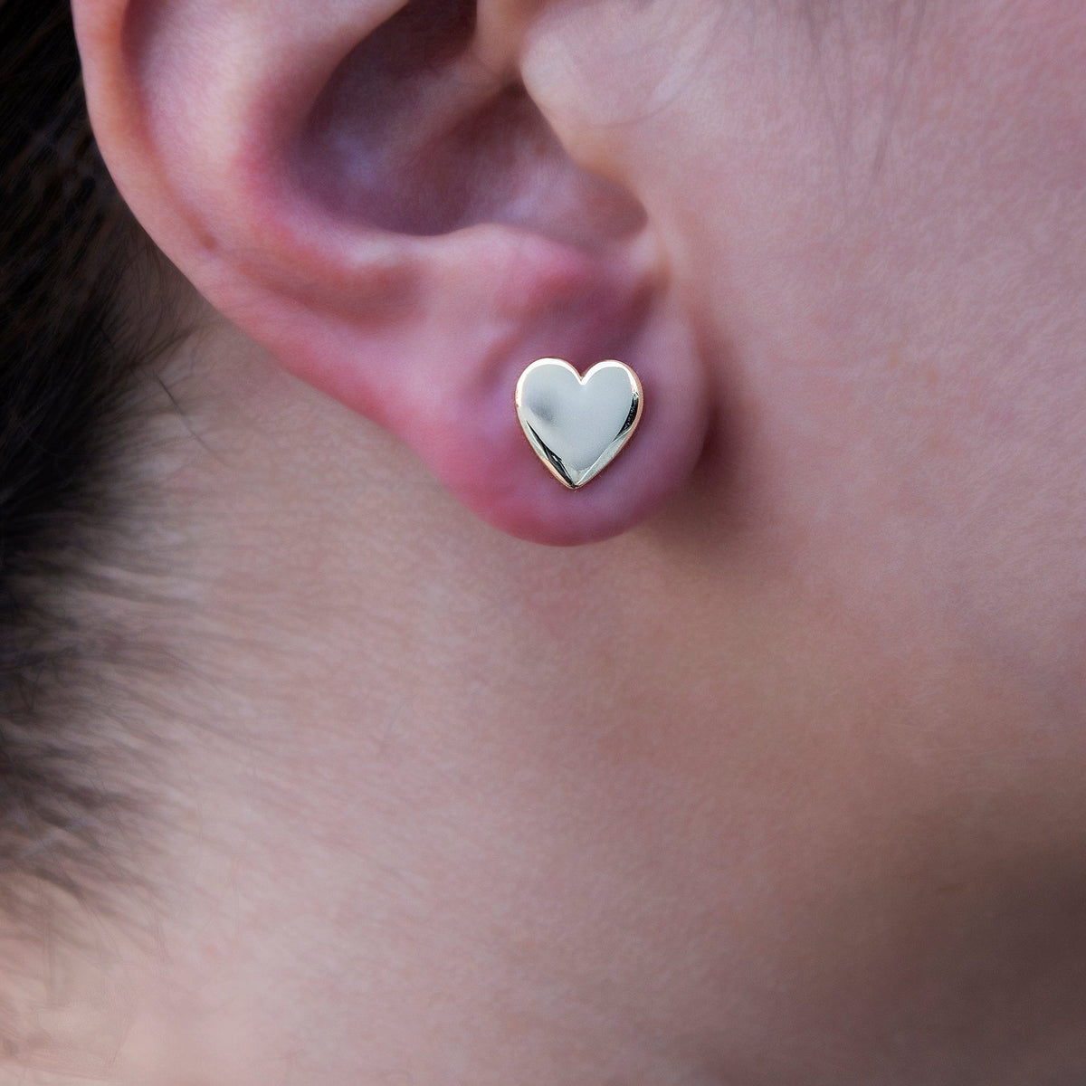 Simple Heart Stud Earrings in Yellow Gold