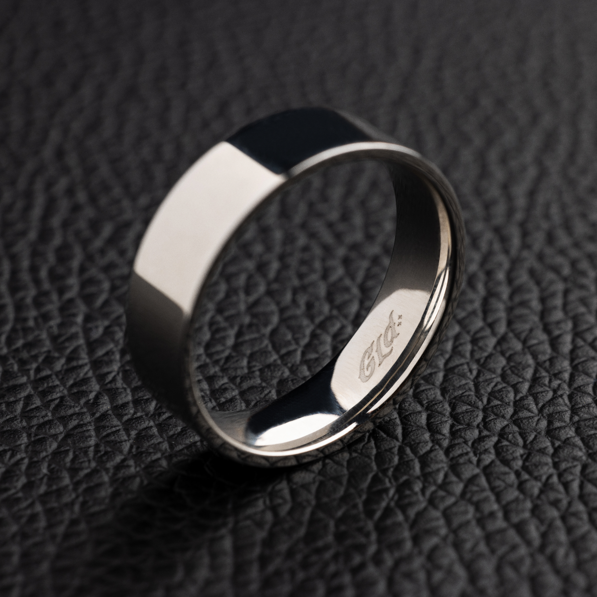 Flat Band Ring in White Gold - 6mm