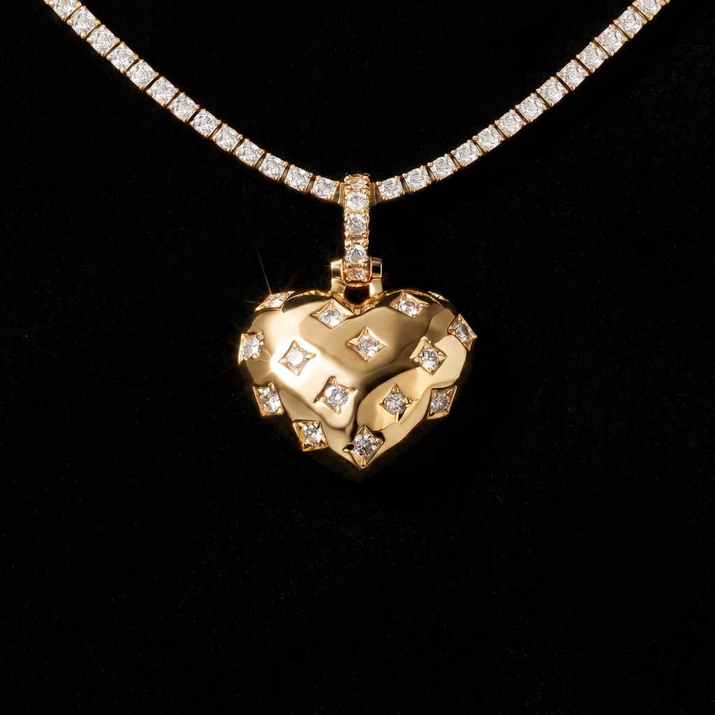Diamond GLD Star Heart Pendant in Yellow Gold