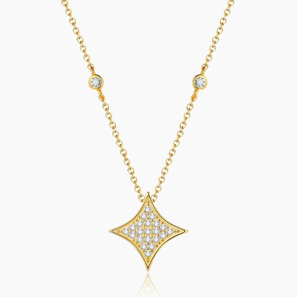 Stella Pendant Necklace