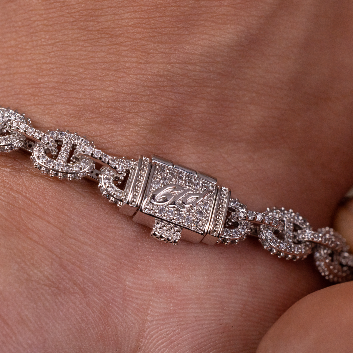 Micro Valentina Bracelet in White Gold