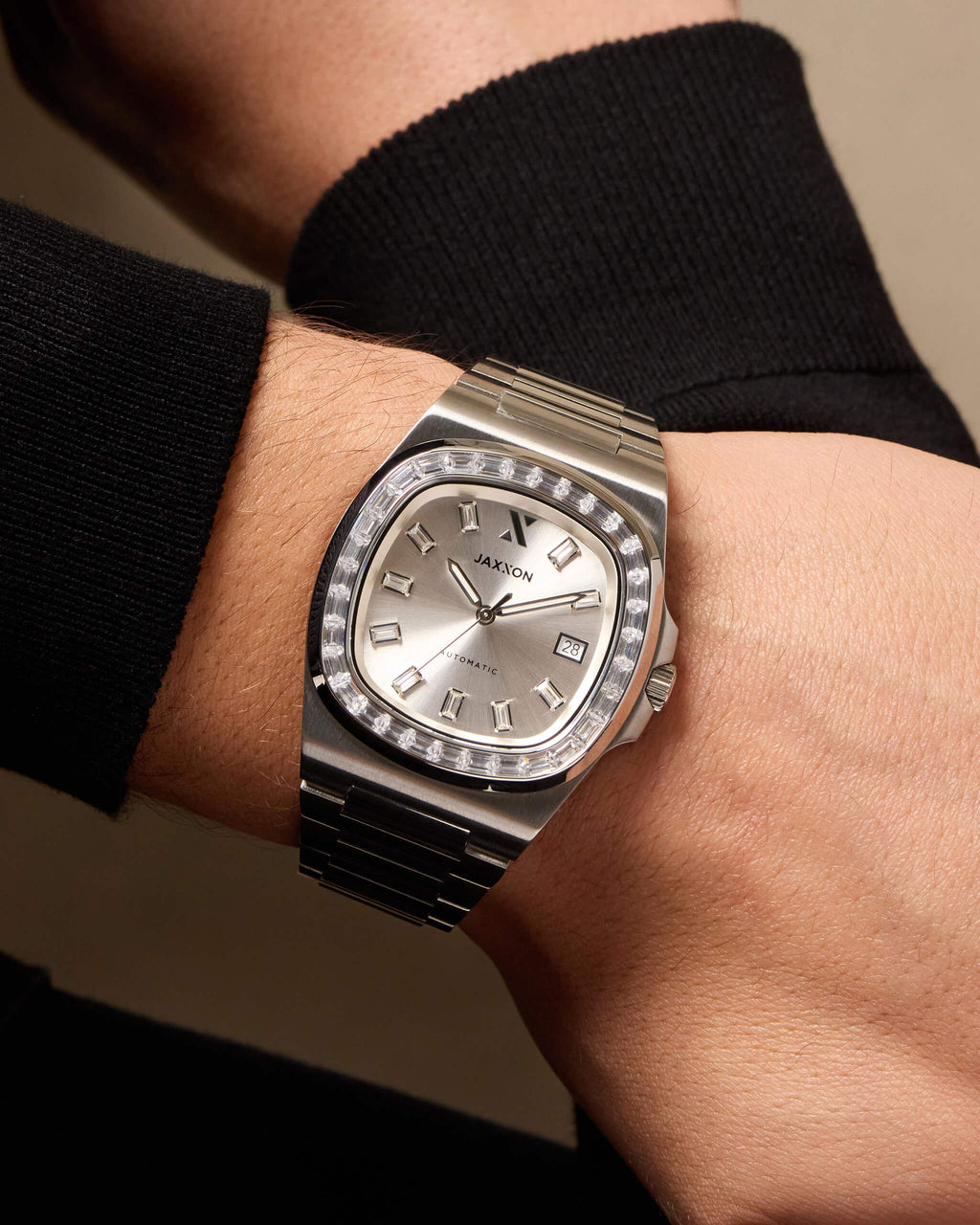 JX1 Automatic Set Bezel Watch