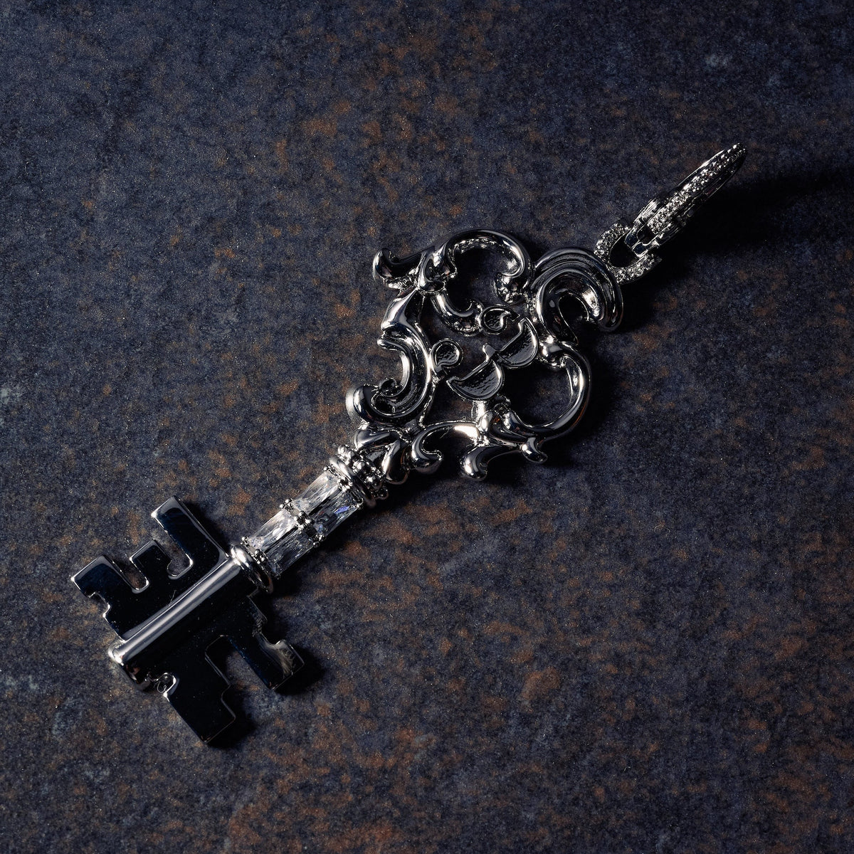 GLD X Bloody Osiris Lab Diamond Key Clip On in Solid White Gold