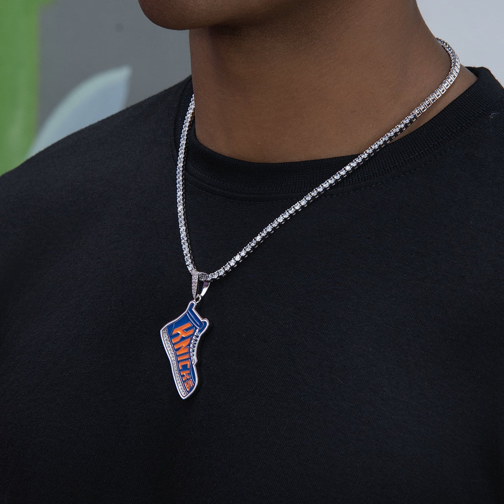 New York Knicks Official NBA Sneaker Pendant