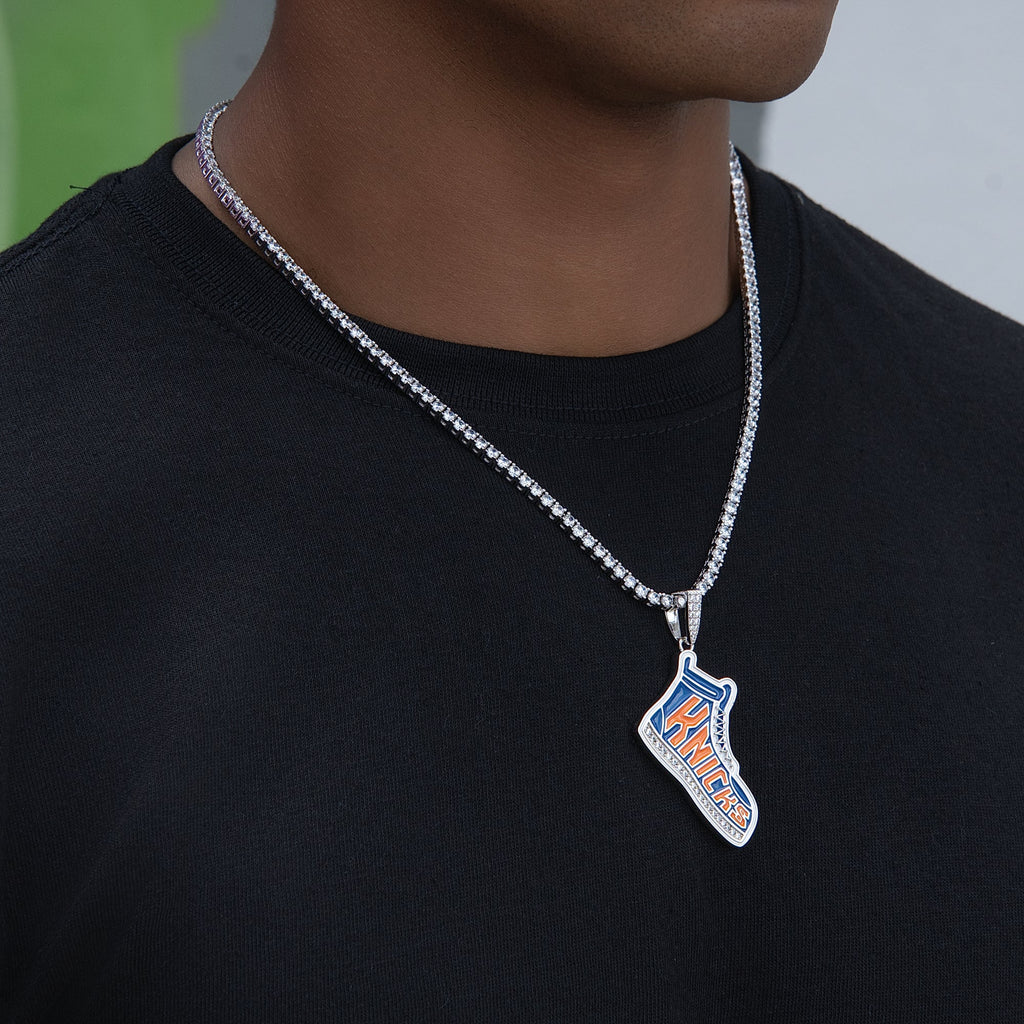New York Knicks Official NBA Sneaker Pendant