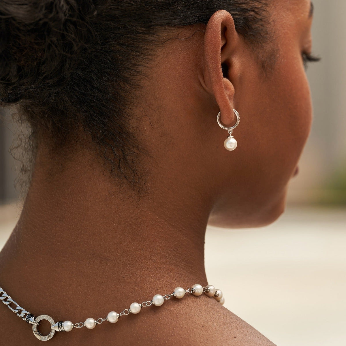 Figaro Chain + Pearl Necklace in White Gold