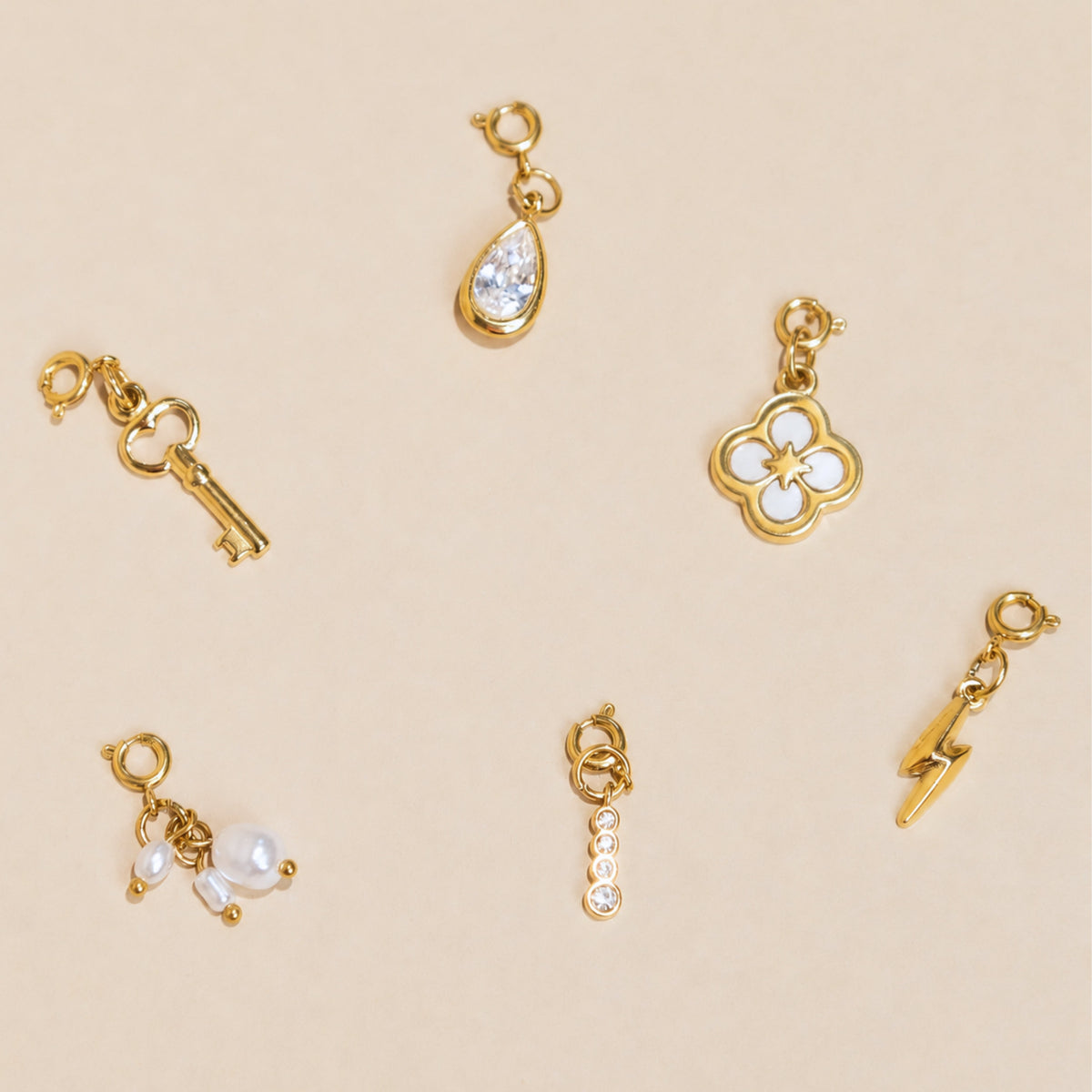 Ventura Clover Charm