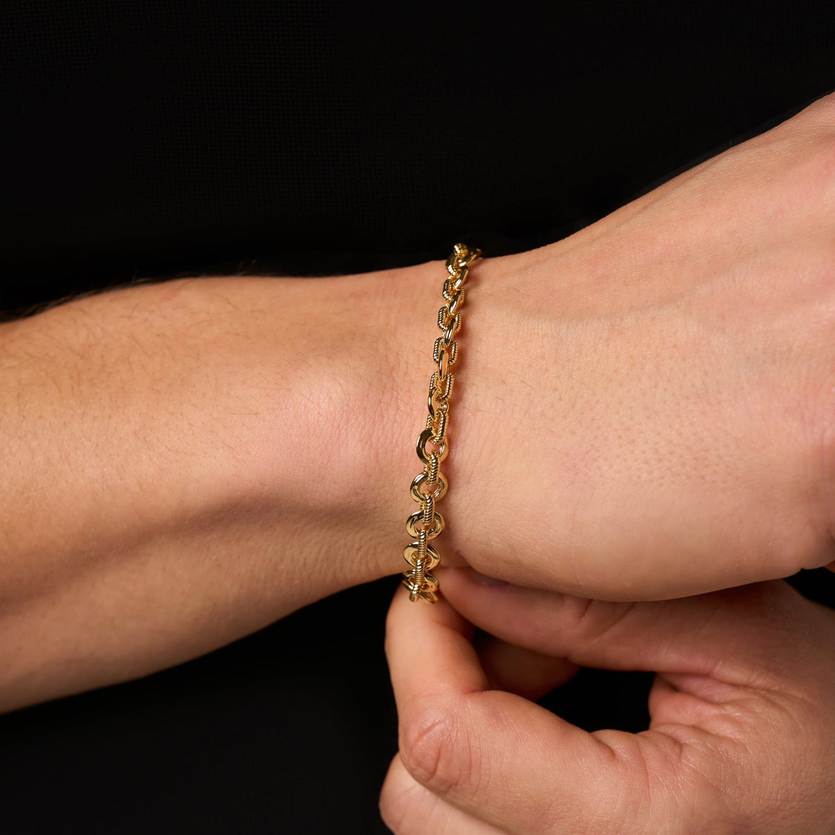 Melted Link Bracelet (Gold)